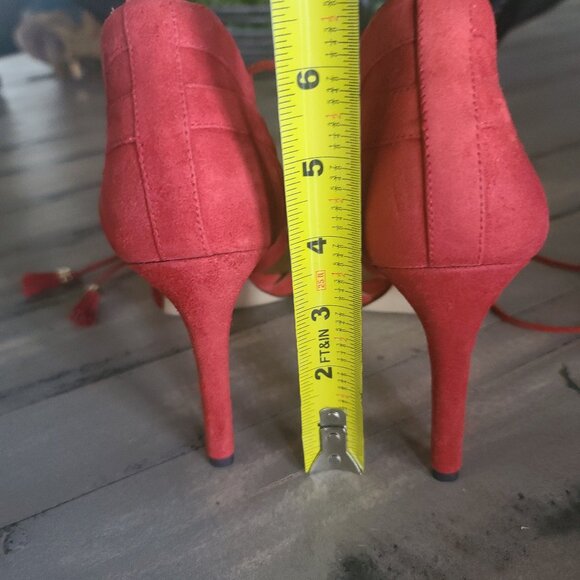 MICHAEL by Michael Kors Women's Size 7.5 Mirabel Red Suede Stiletto Heels Tassel - Picture 4 of 9